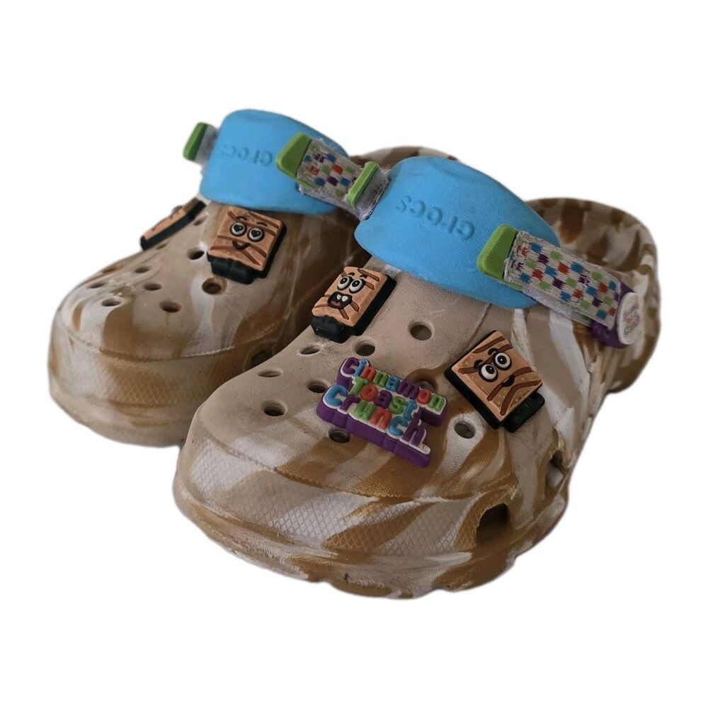 CROCS Limited Edition Cinnamon Toast Crunch  Comfort Clogs Sandals Kids Sz C 11